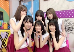【乃木坂46】齋藤飛鳥は当たり前だけど、実は秋元真夏も顔小さいよな。。。