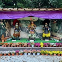 岐阜公園「菊人形・菊花展」