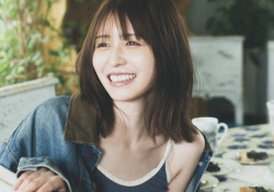 【速報】Gカップ長濱ねる、8年ぶり写真集発売！！！！！！