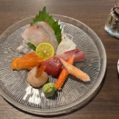 ひとり居酒屋シリーズ「酒と肴　ほまれ」