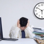 週5日8時間勤務←こんなに長い時間働かせるなんて頭おかしいやろ