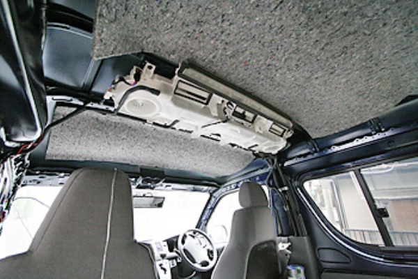 レジェトレックスと東レ ペフ 防音 制振 断熱 ハイエース ハイエース0系ワイドワゴン