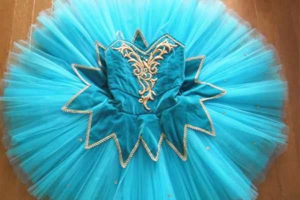 手作りの記録 バレエ衣装と毛糸と布と 海賊