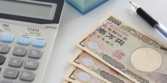 実家に月5万入れてると言ったら彼は、親が貧乏なせいで可哀想…みたいに思ってるらしい。私からすれば入れてなかった彼に衝撃