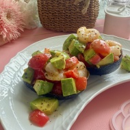 トマトとアボカド&小エビのハニーマスタード