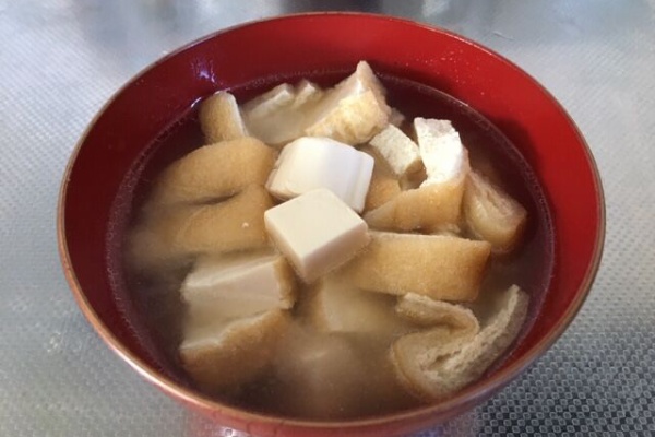 富士額の日常あるある 味噌汁