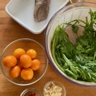 春菊と鰹のたたきのおつまみサラダ