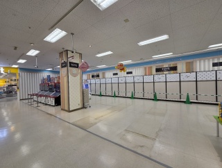 愛するイトーヨーカドー国領店のおもちゃ売り場に変化が！改装中か？それとも？？？