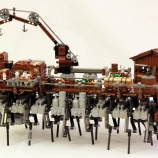 『レゴで作る多脚ラジコン』の画像