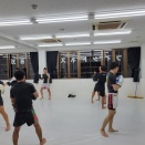 金曜日のMMAフィットネス、ブラジリアン柔術、グラップリング、フリースパーリング。