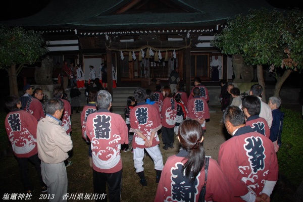 愛媛東予-香川坂出-祭礼出太鼓台ミニチュア15
地方祭山車　太鼓台ミニチュア15 愛媛東予-香川坂出-祭礼出太鼓台ミニチュア15 地方祭山車 太鼓台