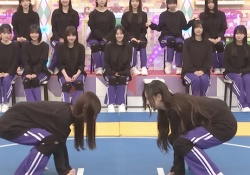 【悲報】黒見さん、相撲すらさせてもらえない