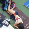 【画像】女子のお尻やお○ぱいを合法的に触れることが判明するｗｗｗ