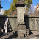 伊勢神戸藩主本多家の墓地（霊巌寺）