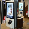 【米国】マクドナルド、カリフォルニアで20ドルの最低賃金が導入された直後に、レジ係をキオスクに置き換えると発表…「基本的な経済学を理解している人なら驚くことではない」