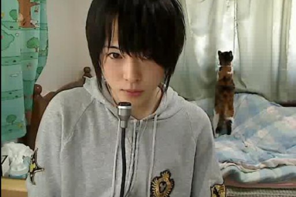 容 姿 を 中 性 化 す る 方 法 教 え た る 今から本気出す D