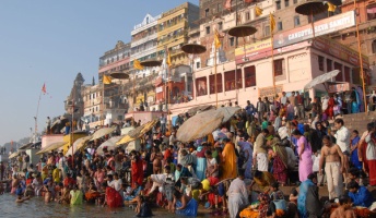 自分探しの旅でインドに安々と人生観変えられる人