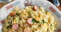 おかわりしたくなる♪やみつき味！にら玉チャーハン