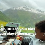 【悲報】アメリカ父親「50万円かけて大自然スイスに家族旅行に来たのにずっとこれだよ……」