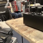 スタジオはないけどCREW STUDIOクルースタジオです。