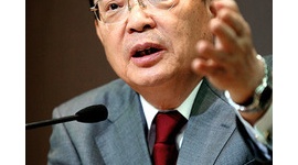 朝日新聞「ＮＨＫ会長発言に1万5千件の意見が寄せられ、うち3300件が辞任を求める意見だった」 → ネット民「残り1万2000件の意見も報道しろ」「印象操作乙」