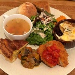 趣味の為に生きて行く。