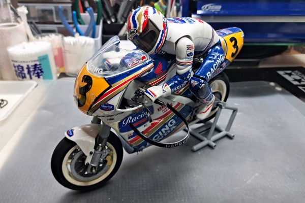 プラドの趣味の備忘録 - ・ハングオンレーサー