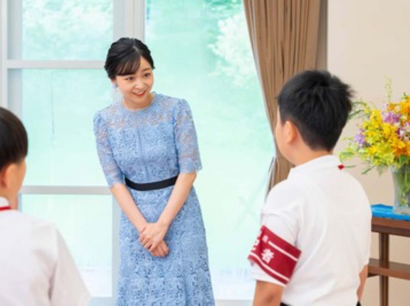 佳子さま　「第61次沖縄豆記者」35人とご懇談