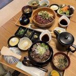 あっちこっち　ここdeランチ