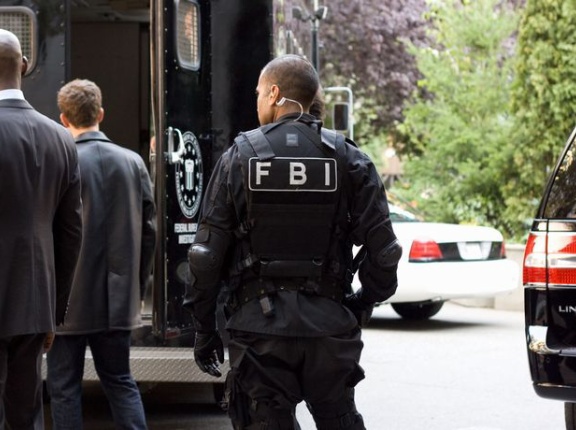 米連邦捜査局FBI、年末の連続爆破テロ計画を阻止したと発表！