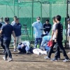 【続報】日ハム城石コーチ、膝に打球が直撃し転倒　顔面を強打し下顎部の打撲と診断