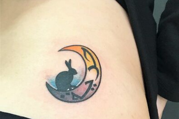 ウサギと三日月な日 栃木県鹿沼市 宇都宮市のドラゴンタトゥースタジオ Dragontattoostudio