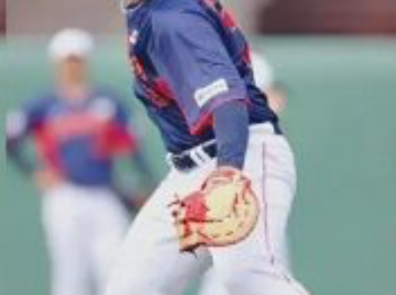 岡本和真、村上宗隆はNPB時代どんな三塁手だった？