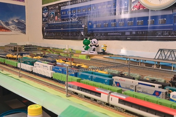鉄道模型おもちゃ倶楽部 - 6畳部屋レイアウト