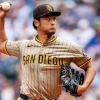 【MLB】ダルビッシュ有、WCS3戦目に先発も1回0/3、わずか21球で無念の降板　メジャー自己最短KO…　鈴木誠也に痛烈二塁打