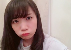 【乃木坂46】真夏さんの"キス動画"公開！！リップ音が非常にけしからんwww