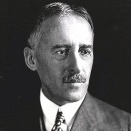 ヘンリー・スティムソン米国務長官が日本の満州占領（満州事変）を非難する「スティムソン・ドクトリン」を発表する