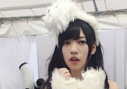たまらんｗ 寺田蘭世、目線すらセクシーな画像がコレ。。。