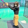 小笠原の娘、バッティングフォームを披露