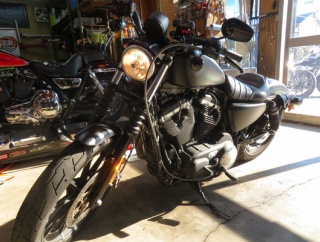 2021年式XL883N　バッテリー交換！！！