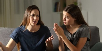 義兄嫁のコトメdisりが酷く、二人きりになるとコトメ悪口が止まらない。でもコトメの結婚相手が大金持ちとわかると…