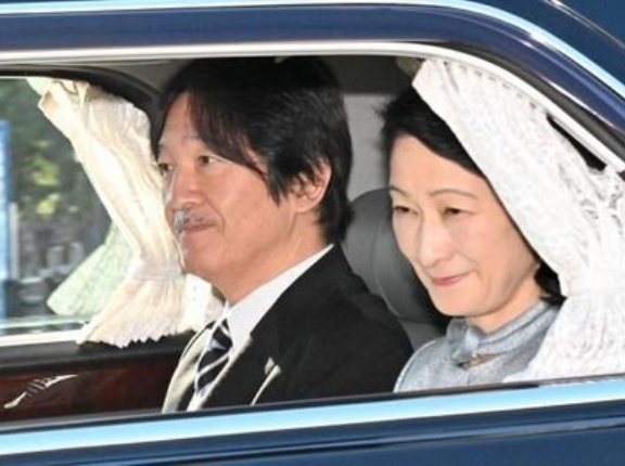 秋篠宮皇嗣殿下　59歳誕生日挨拶のため皇居を訪問