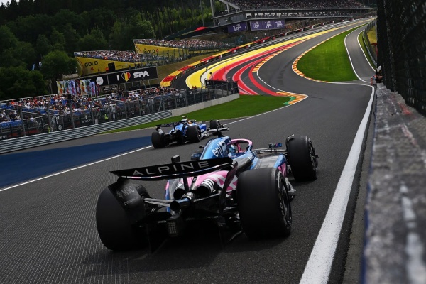 セール中…ピエール・ガスリー直筆サイン入りフォト…顔アップ…F1ドライバー gasly-2018-hungarian-grand-