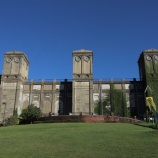 『朽ちてゆく名建築を眺める　根岸森林公園と馬の博物館』の画像