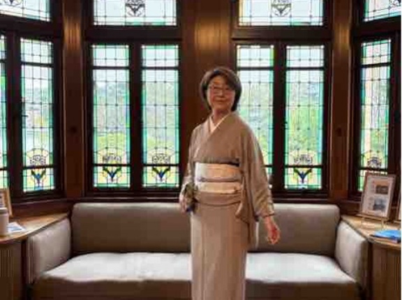 茶道の控えた装いを勉強中