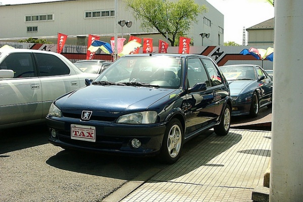 Hyena Said プジョー 106 S16でボヤク