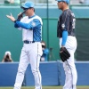 1球で緊急降板の齋藤友貴哉、右膝を痛めたもよう