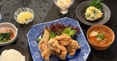 だんなさまごはんの、唐揚げ定食の夜ごはん
