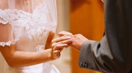 独身男性が結婚をためらう本当の理由3つ