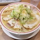 このラーメンに1100円払えるか？